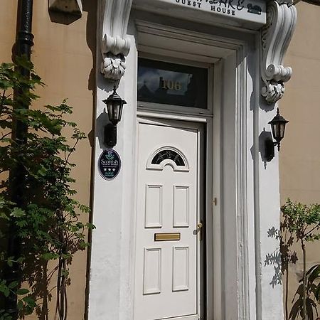 אדינבורו Swan Lake Guest House מראה חיצוני תמונה
