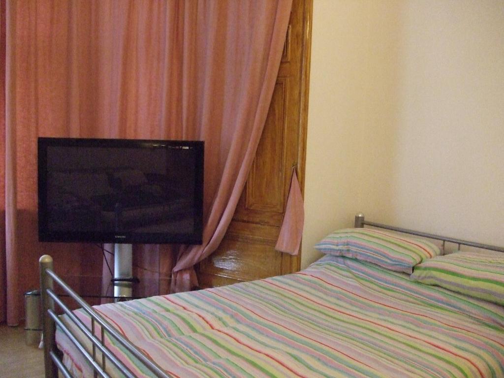 אדינבורו Swan Lake Guest House חדר תמונה