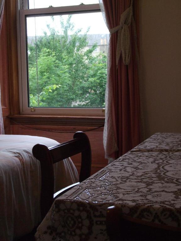 אדינבורו Swan Lake Guest House חדר תמונה
